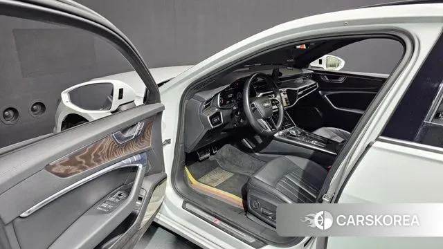 Audi A6 (C8) id 2902326 из Кореи 20