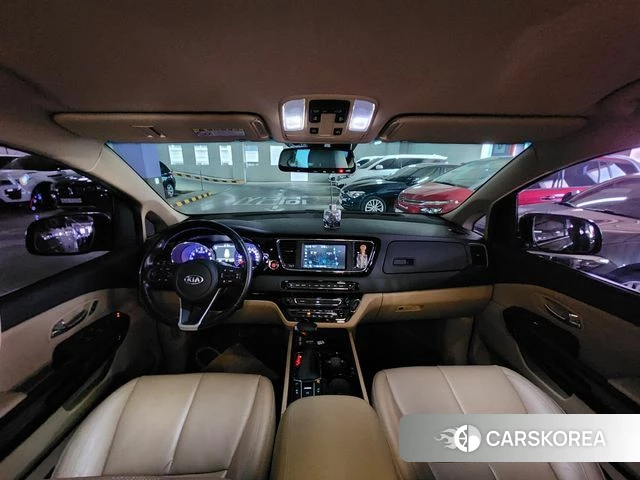 Kia The New Carnival id 4397201 из Кореи 20