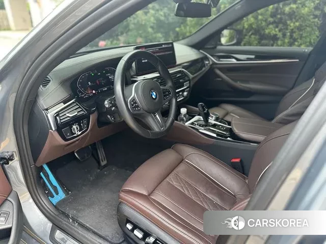 BMW 5 Series (G30) id 3027191 из Кореи 20