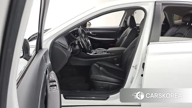 Hyundai Sonata (DN8) id 3479562 из Кореи 20