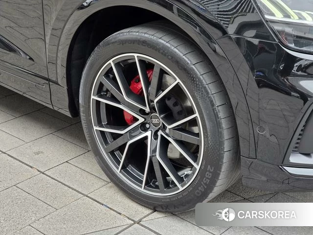 Audi Q8 id 4265883 из Китая 10