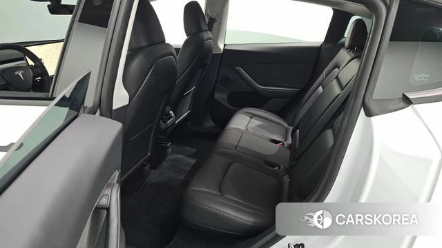 Tesla Model Y id 4505584 из Кореи 30