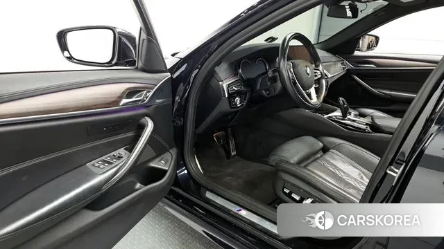 BMW 5 Series (G30) id 3460251 из Кореи 20