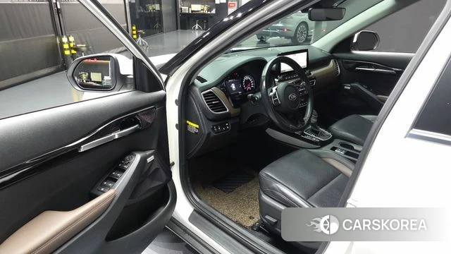 Kia Seltos id 4362810 из Кореи 33