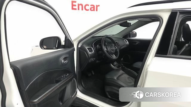 Jeep Compass 2nd Generation id 4605187 из Кореи 30