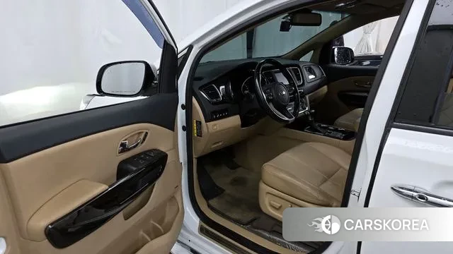 Kia The New Carnival id 2941450 из Кореи 20