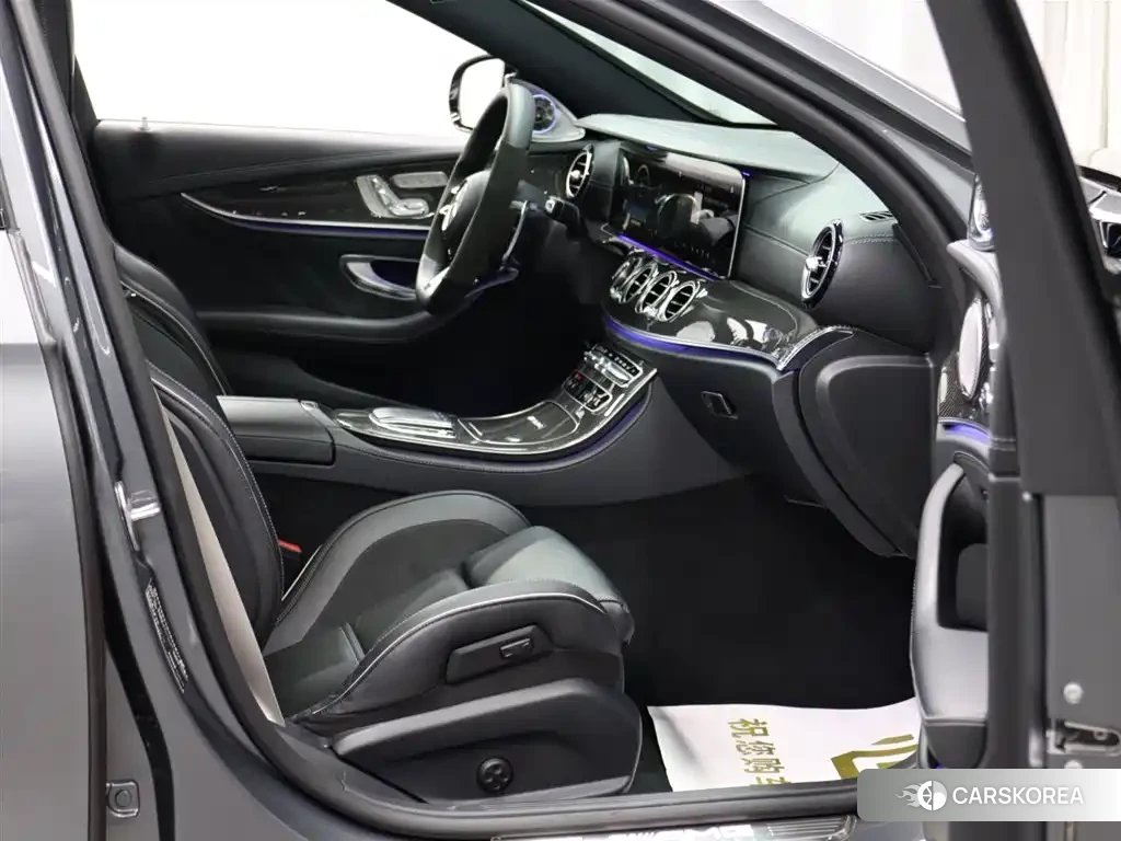 Mercedes-Benz E-class AMG id 4629185 из Китая 36