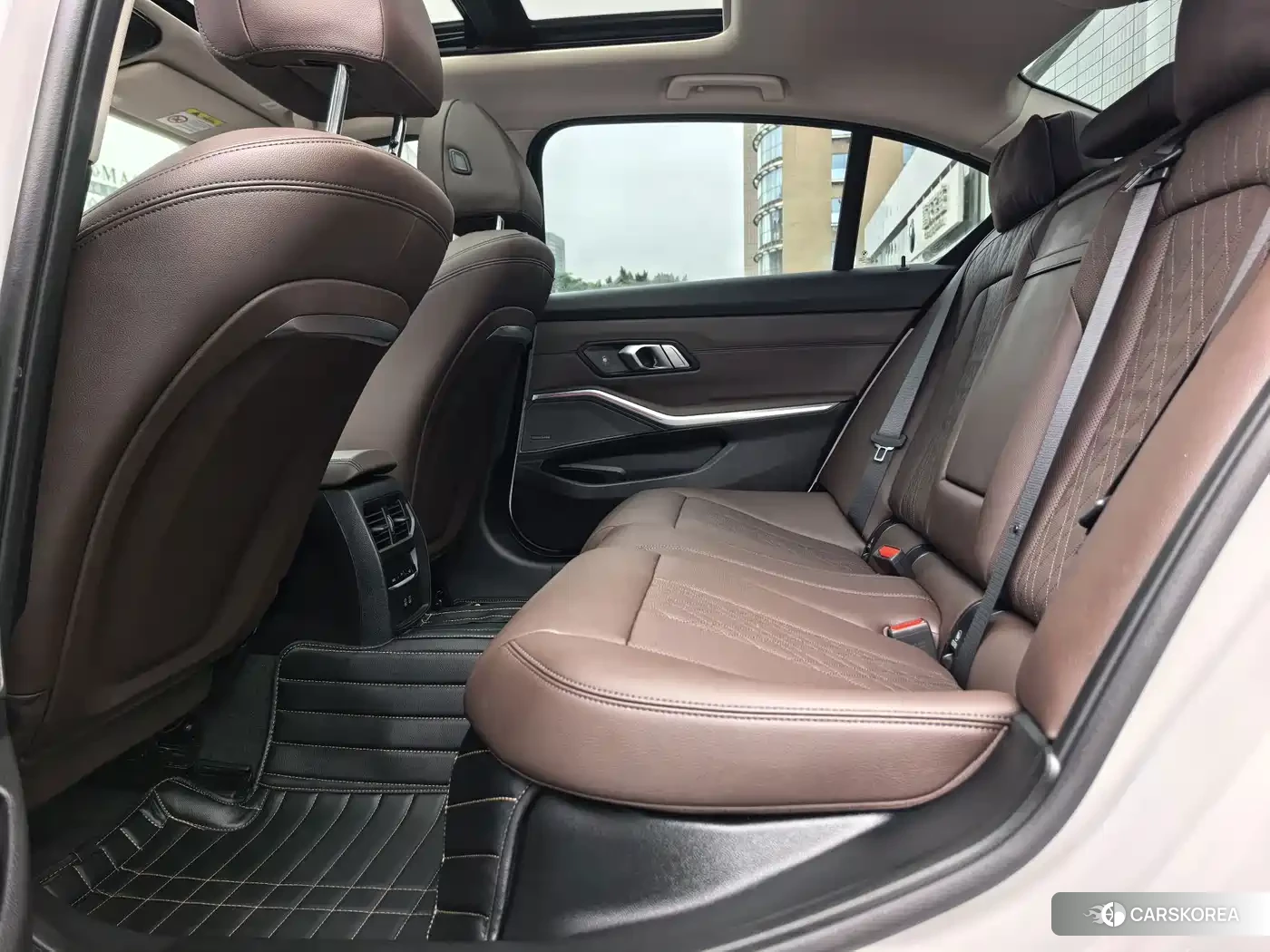 BMW 3 series id 4629679 из Китая 22