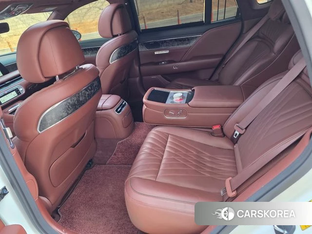 Genesis G90 (RS4) id 3799385 из Кореи 16