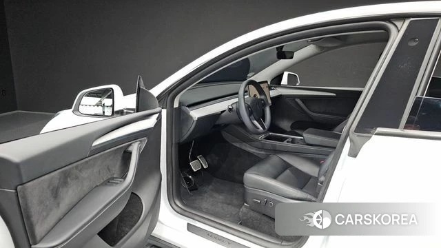 Tesla Model Y id 4792534 из Кореи 31