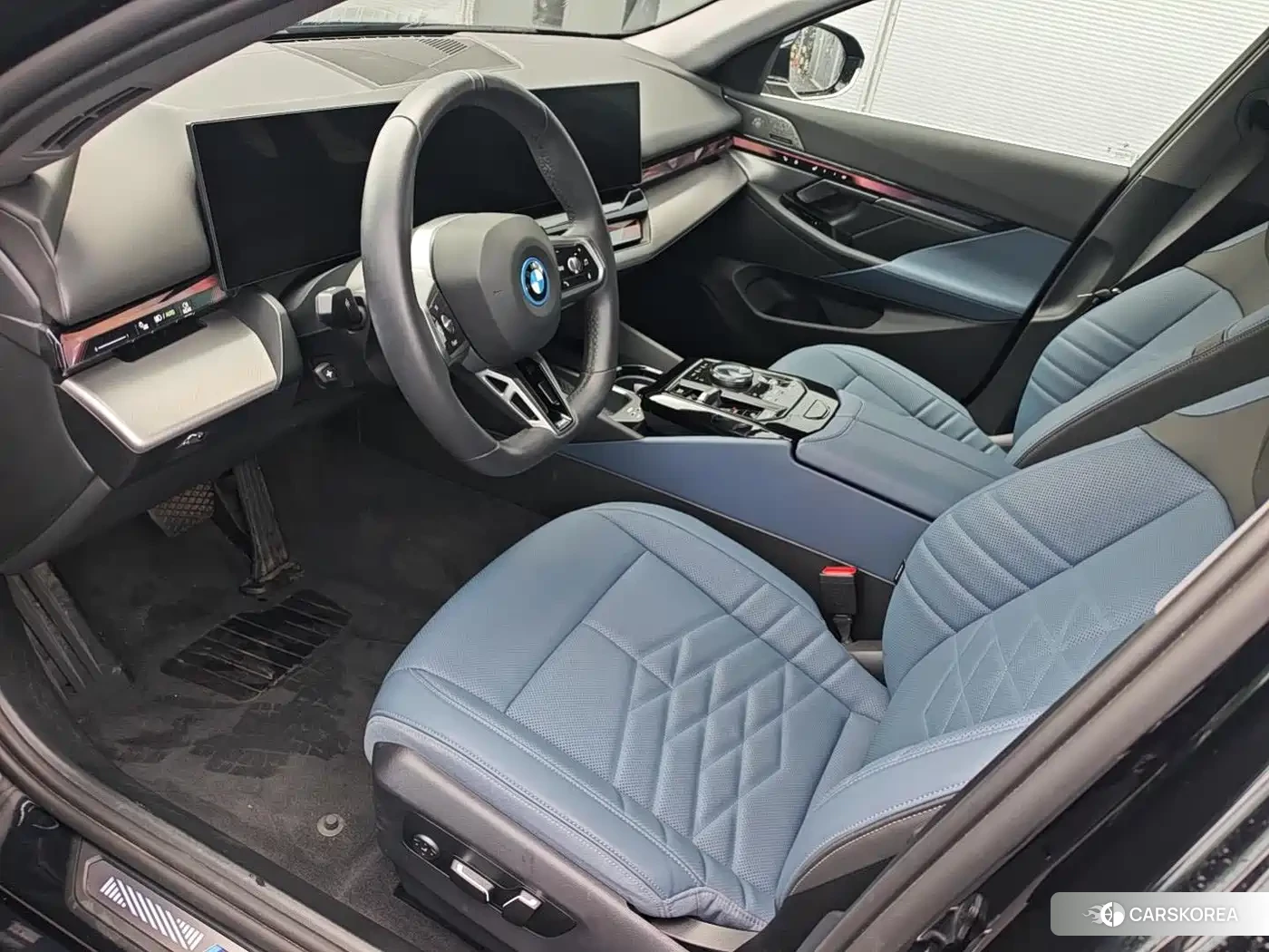 BMW i5 id 4589532 из Китая 14