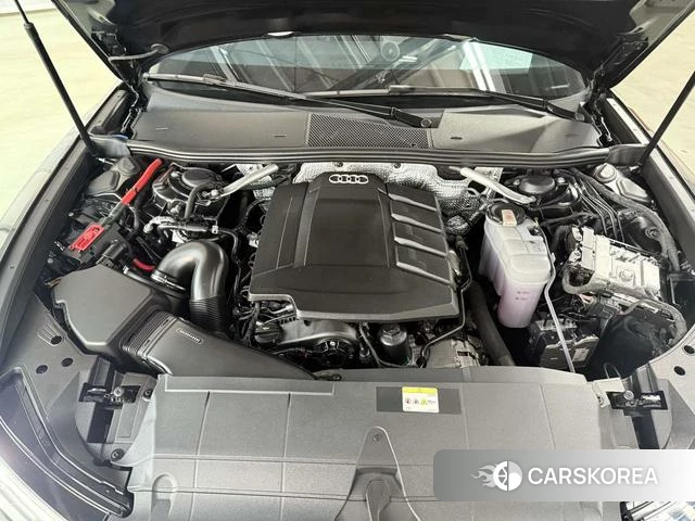 Audi A6L id 4207544 из Китая 16