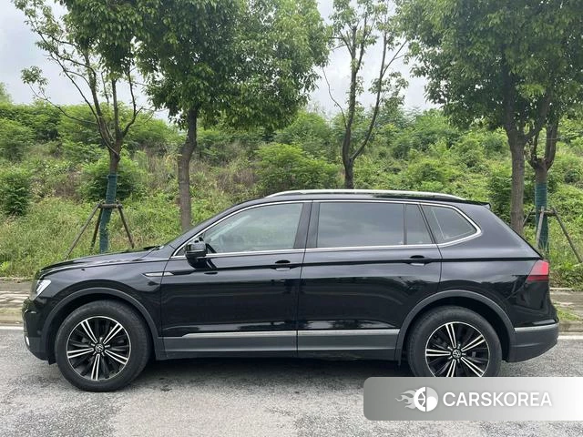 Volkswagen Tiguan L id 4387213 из Китая 21