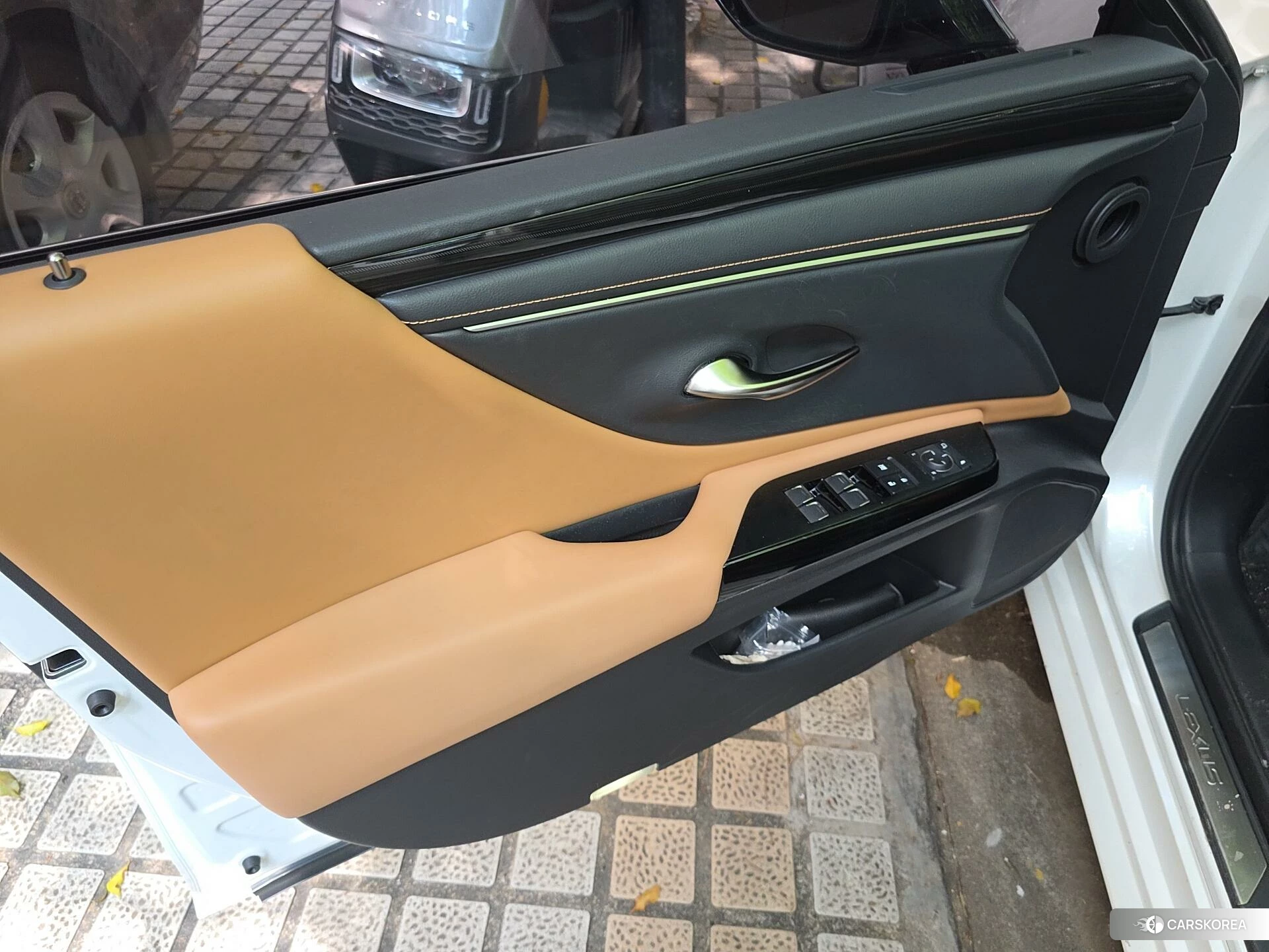 Lexus ES id 4487434 из Китая 21