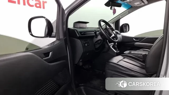 Hyundai Staria id 3231933 из Кореи 20