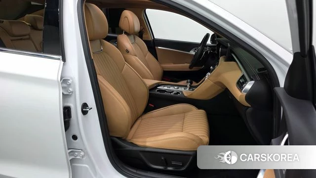 Genesis The New G70 id 3819222 из Кореи 20