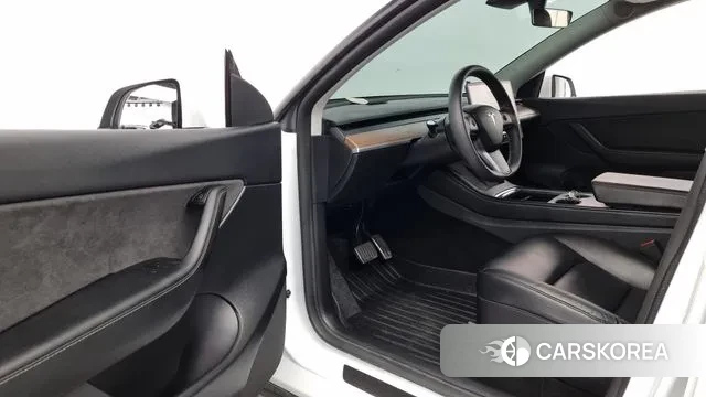 Tesla Model Y id 3219199 из Кореи 20