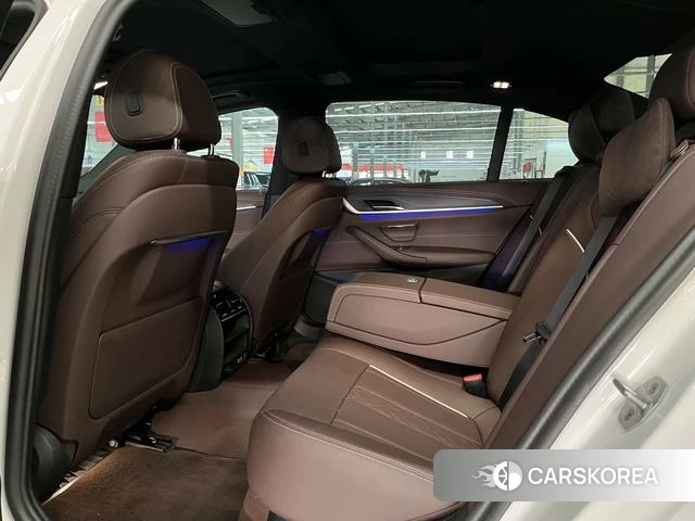 BMW 5 series id 4275863 из Китая 18