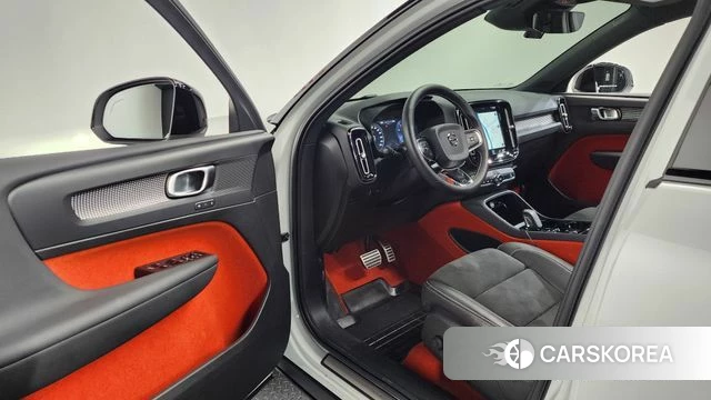 Volvo XC40 id 4573664 из Кореи 32