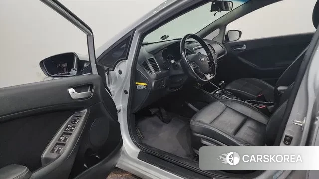 Kia The New K3 id 2986889 из Кореи 20