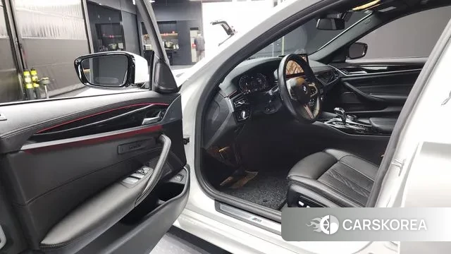 BMW 5 Series (G30) id 3360509 из Кореи 20