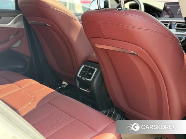 BMW X3 id 4348238 из Китая 16
