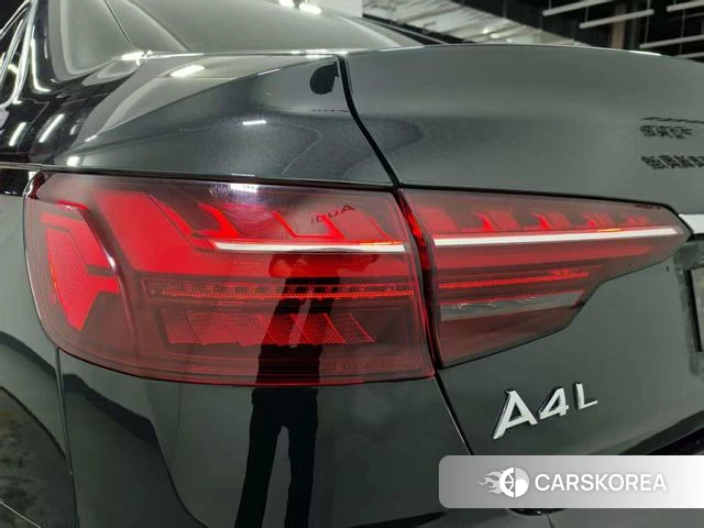 Audi A4L id 4359054 из Китая 17