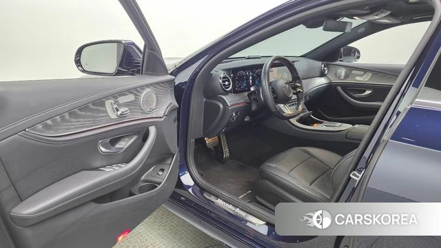 Mercedes-Benz E-Class W213 id 4881702 из Кореи 37