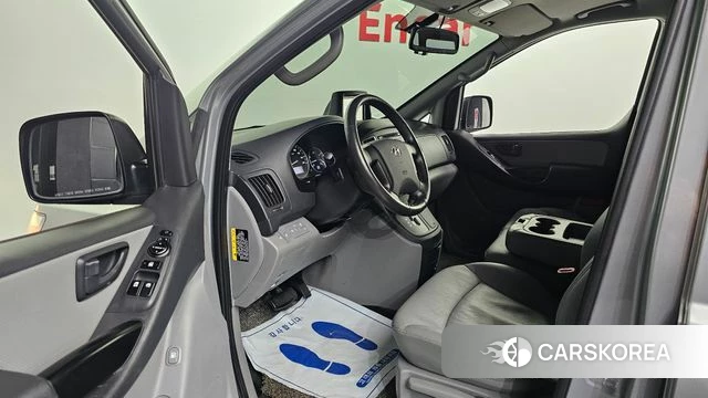 Hyundai The New Grand Starex id 4625663 из Кореи 20