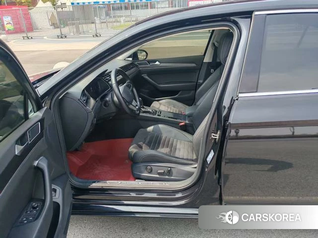 Volkswagen Magotan id 4297921 из Китая 10