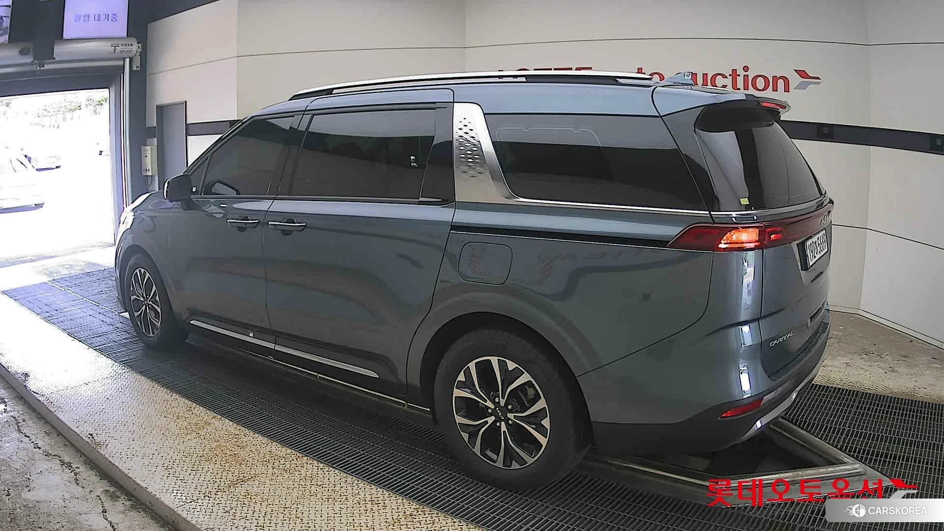 Kia Carnival id 4669077 из Кореи 37