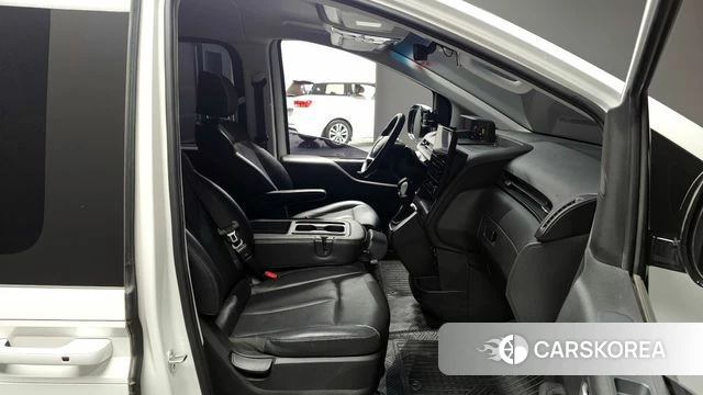 Hyundai Staria id 4223585 из Кореи 20