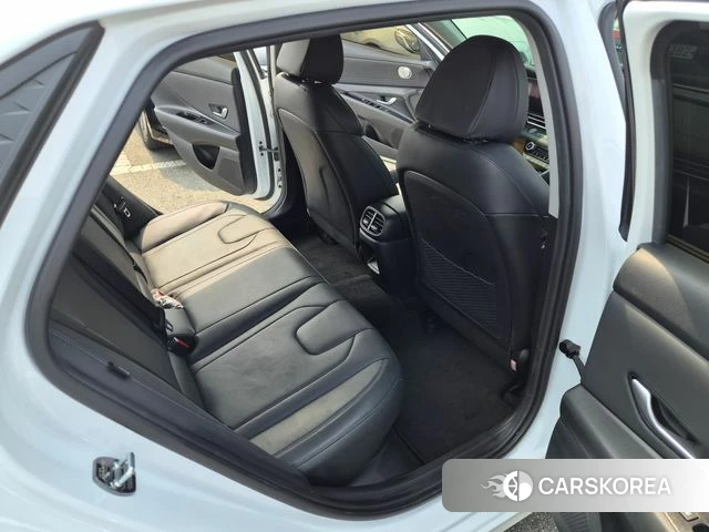 Hyundai The New Avante Hybrid (CN7) id 4623882 из Кореи 18