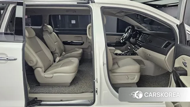 Kia The New Carnival id 3028686 из Кореи 20