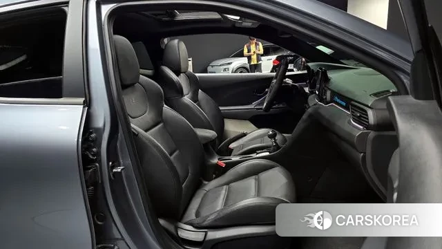 Hyundai Veloster (JS) id 2966302 из Кореи 20