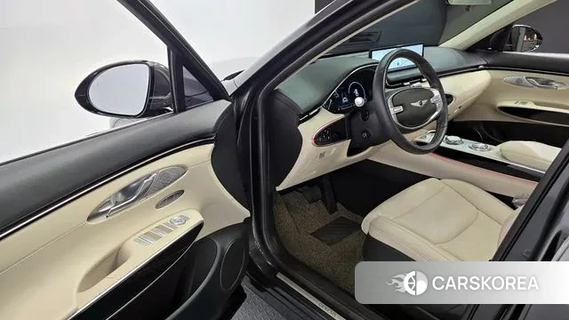 Genesis GV70 id 3054197 из Кореи 20