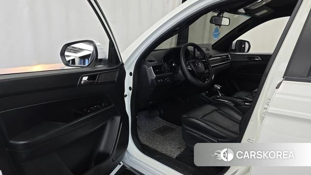 Ssangyong The New Rexton Sports Cannes id 4880324 из Кореи 32
