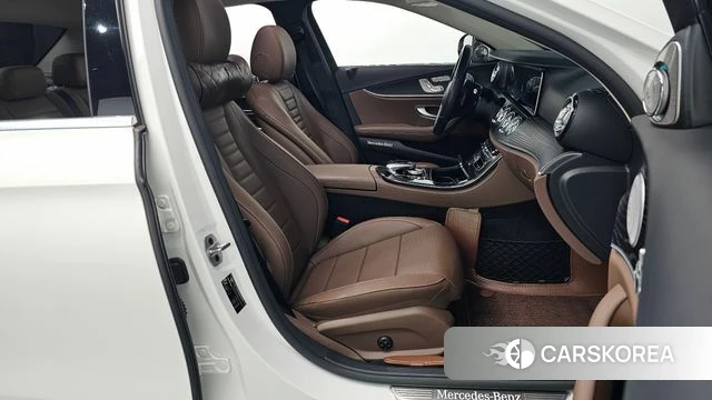Mercedes-Benz E-Class W213 id 3860882 из Кореи 20