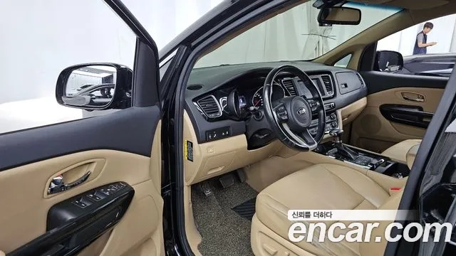 Kia All New Carnival id 2908284 из Кореи 20