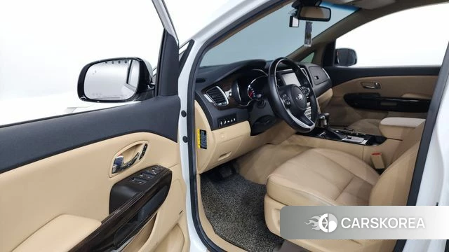 Kia The New Carnival id 4197201 из Кореи 38