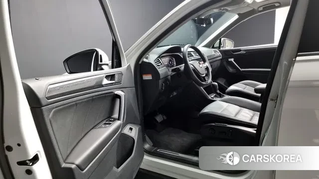 Volkswagen Tiguan second Generation id 2981008 из Кореи 20