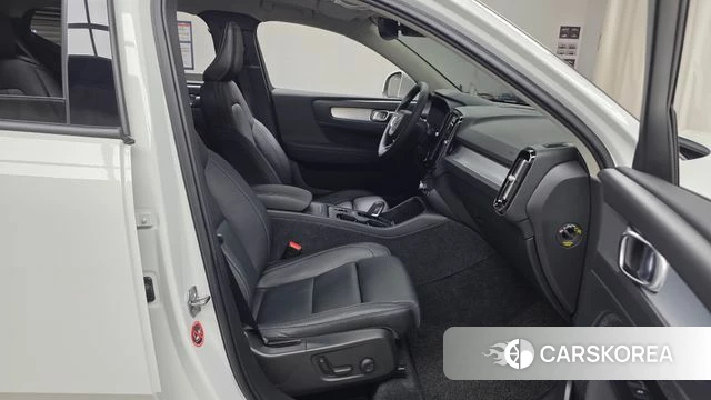 Volvo XC40 id 4727042 из Кореи 31