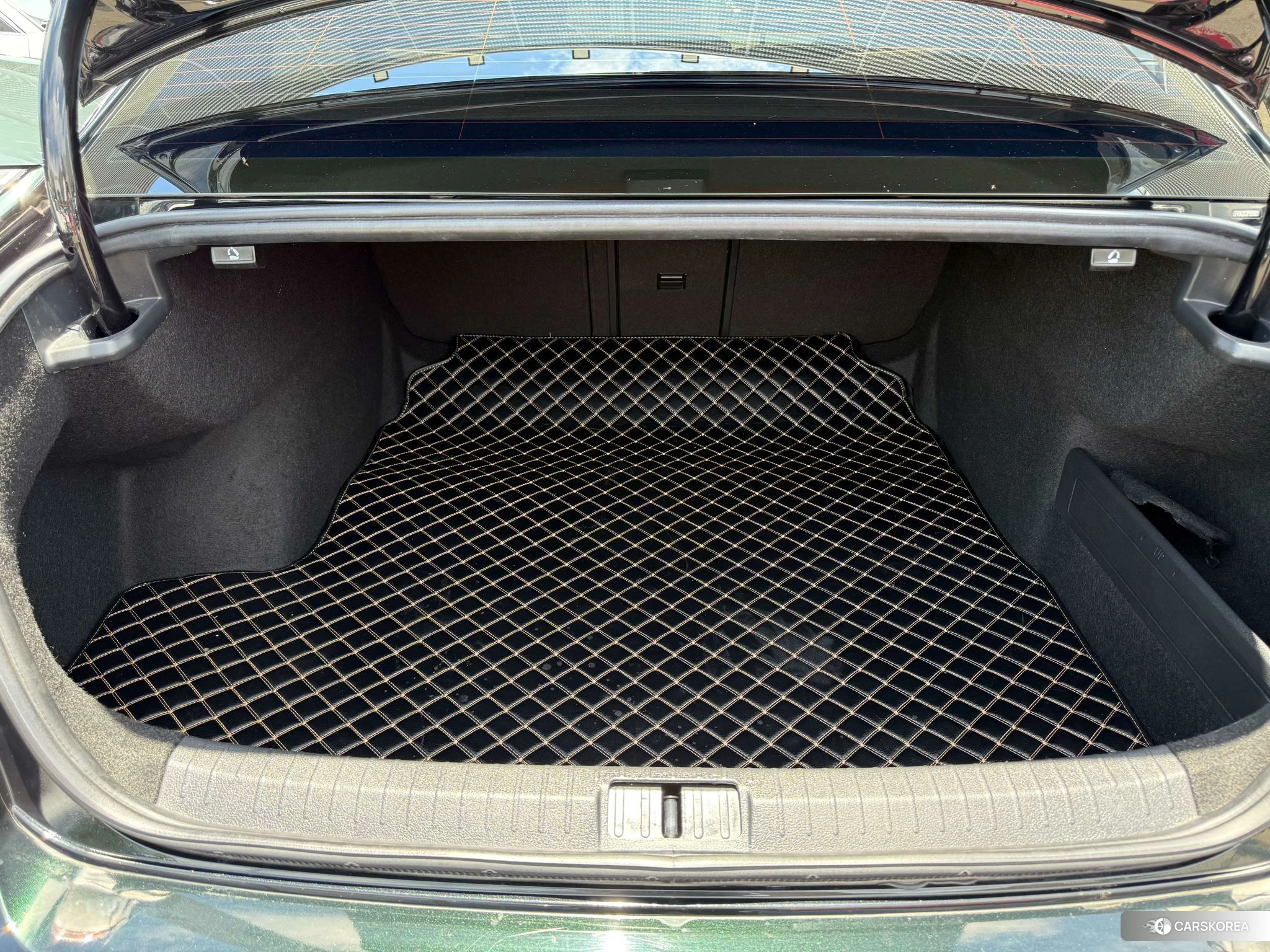Volkswagen Magotan id 4487338 из Китая 17