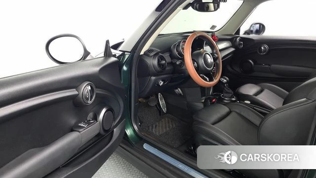 Mini Cooper id 4698535 из Кореи 28