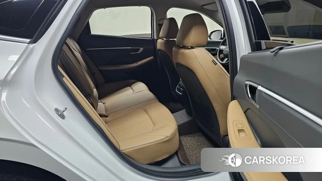 Hyundai Sonata D Edge (DN8) id 4847353 из Кореи 32