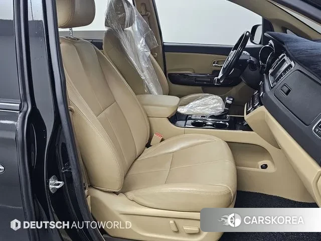 Kia The New Carnival id 3677314 из Кореи 20