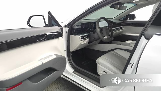 Hyundai Grandeur (GN7) id 3940695 из Кореи 20