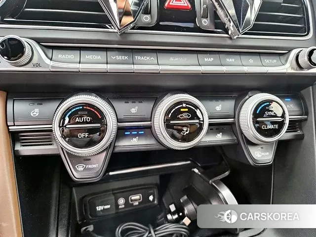 Genesis G70 id 3019055 из Кореи 19