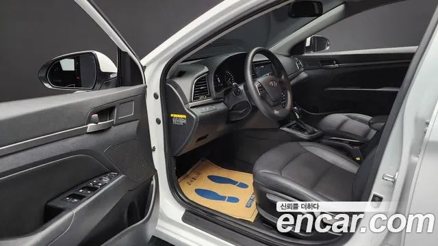 Hyundai Avante AD id 2860563 из Кореи 20