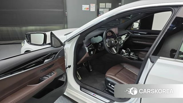 BMW 6 Series GT (G32) id 3842296 из Кореи 20